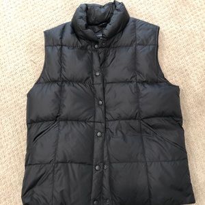 Land’s End women’s puffer vest